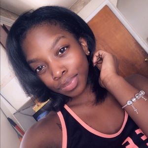 Meet your Posher, Irmani